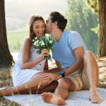 How To Pick The Right Dating Site: A Guide For Singles Looking For Love