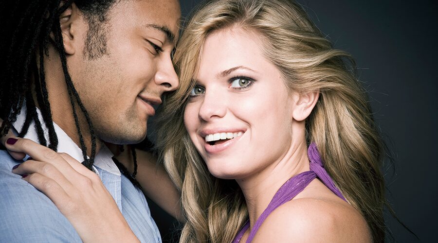 Forget Flowers and Chocolate: How to Seduce with Emojis and Memes